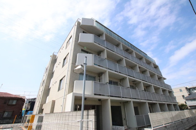 東急田園都市線【三軒茶屋駅】徒歩９分