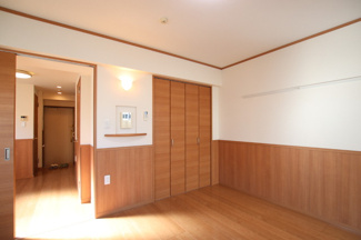洋室7.7帖※別室参考写真（色・仕様が異なる場合がございます）