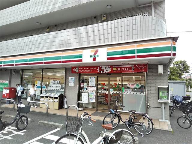 コンビニ
