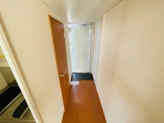 【玄関】 | レオパレスサンヒダカ