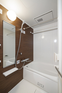 バス