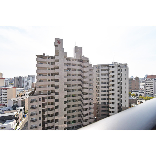 アドバンス名古屋モクシーの間取り