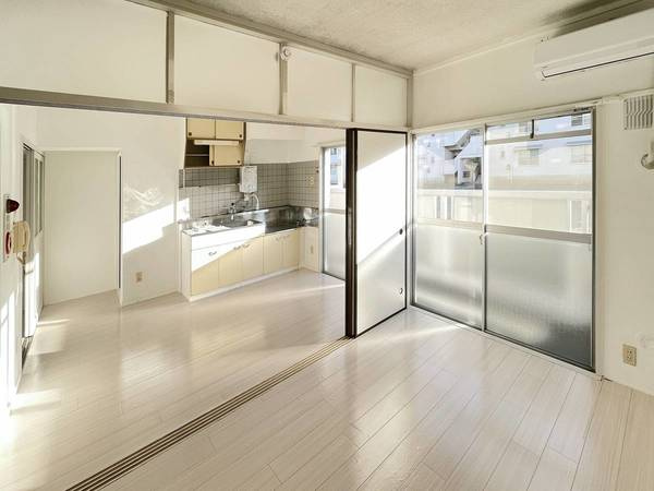 ビレッジハウス小名浜1号棟の居間・リビング|ビレッジハウスの同一物件・同一タイプの間取りの写真です