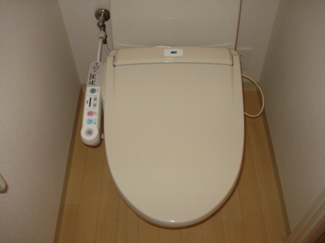 フィオーレ　デ　ローザのトイレ|シャワー付トイレ（イメージ）