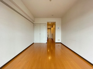 【洋室7帖】家具配置のしやすいお部屋です★