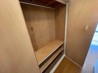 大切な荷物の収納に助かります★