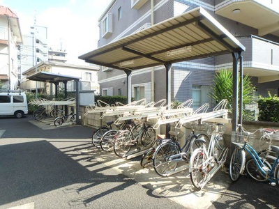 ★屋根付駐輪場（空き状況・使用料等詳細はご確認下さい）★