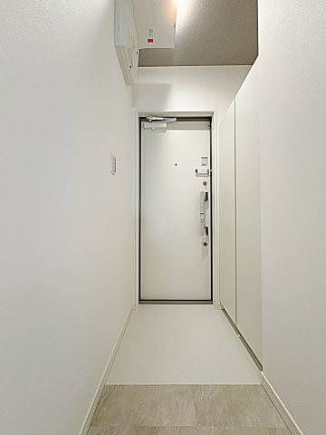 Ｃｅｌｅｎｅｓｔ高岳の玄関