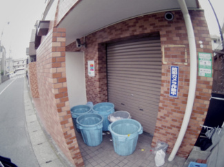 ゴミ置き場