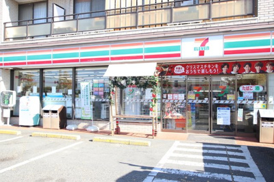 セブン－イレブン 藤沢円行店まで550ｍ