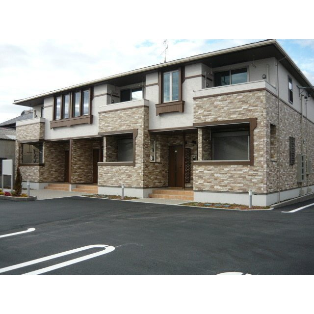 各務原市大野町２丁目のアパートの外観
