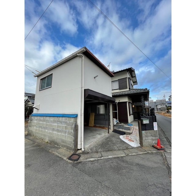 須賀２丁目貸家の外観