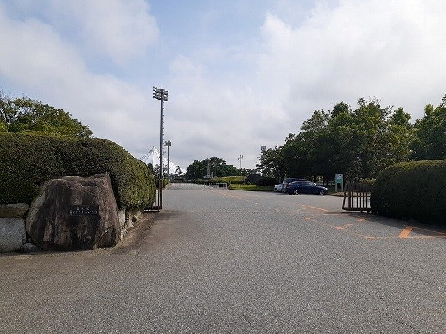 ラ　コリーヌの周辺|岩瀬スポーツ公園まで750m