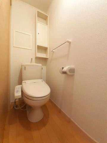 アピュエースのトイレ|清潔感のあるトイレです