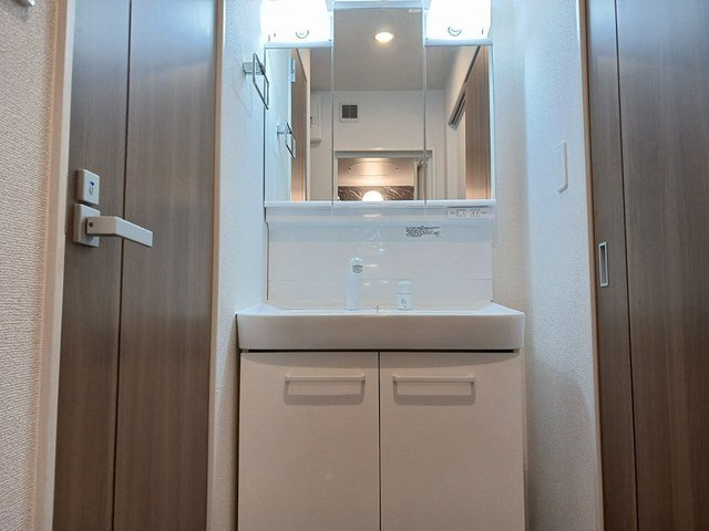ミラノⅥ　Ａの洗面所|忙しい朝には欠かせない洗面所です