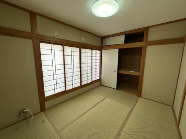 【寝室】