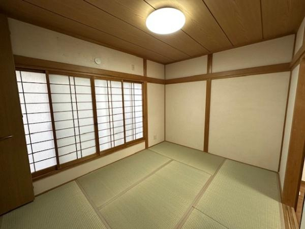 【寝室】