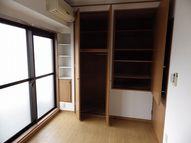 フラワーフラッツの収納