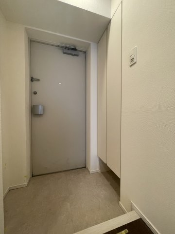 エルフォルテ東京ＥＡＳＴの玄関