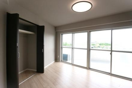 メゾン豊中刀根山　中古 マンションの洋室
