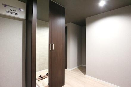メゾン豊中刀根山　中古 マンションの玄関