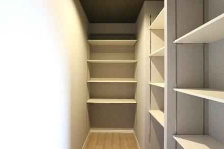 メゾン豊中刀根山　中古 マンションの収納