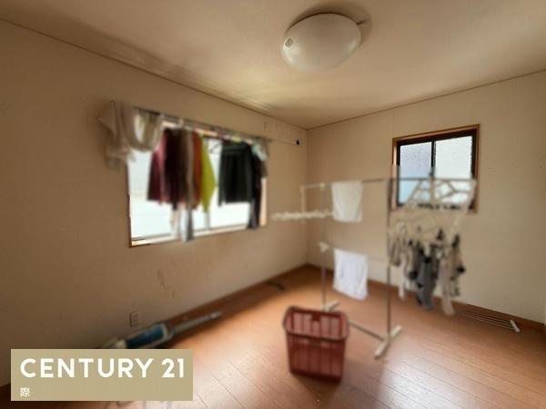 貴志川町前田　中古戸建の洋室