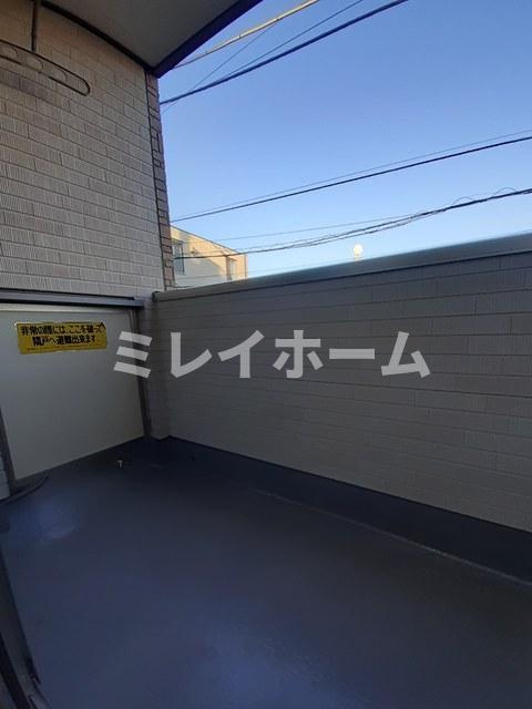 エスポワール・東雪谷のバルコニー