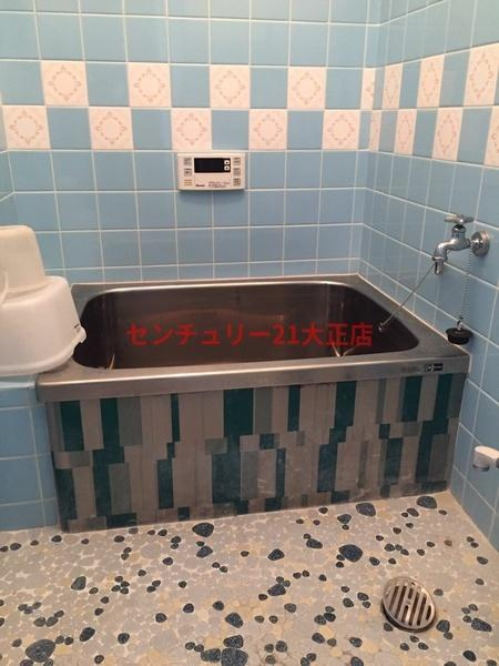 鶴町3丁目貸家の浴室