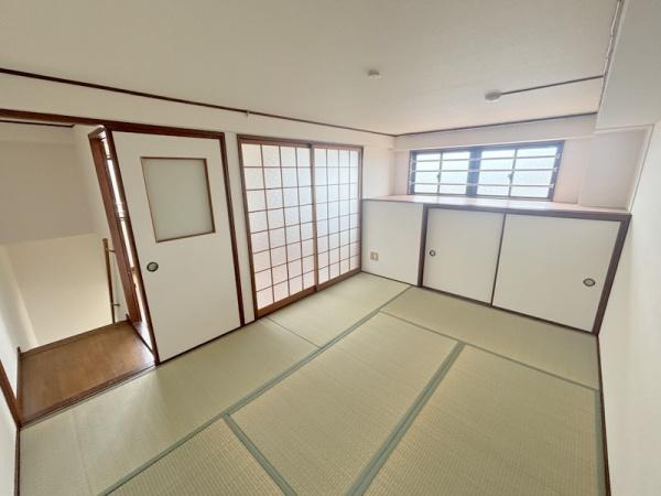 ボンジュール南恩加島の和室