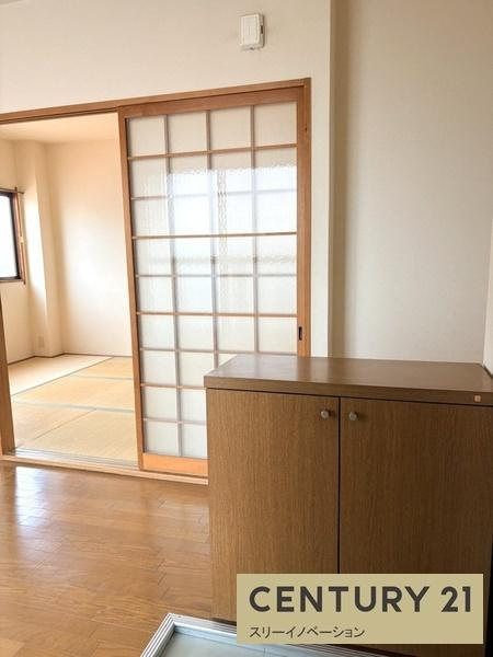 サンネイションの玄関
