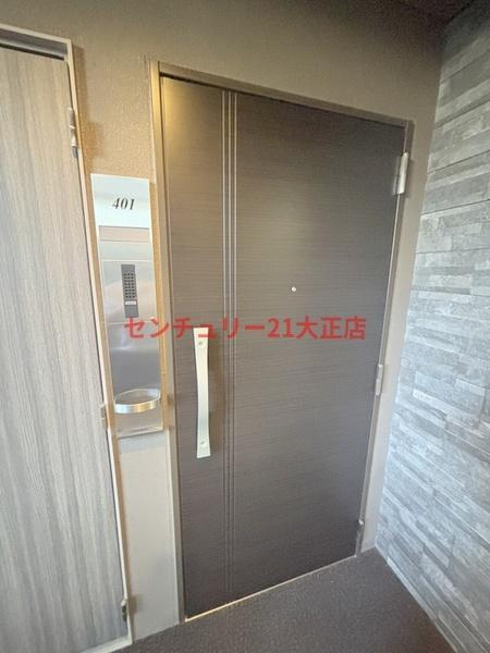 パークフラッツ弁天町駅前の玄関|★ダブルロックの玄関ドア★