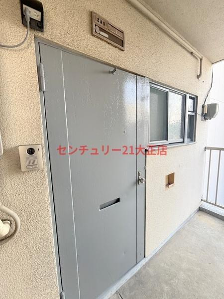 田中町住宅（2号棟）のエントランス|キッチン