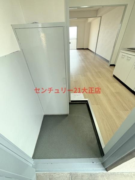 田中町住宅（2号棟）の玄関