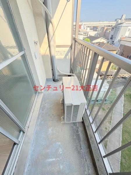 田中町住宅（2号棟）のバルコニー