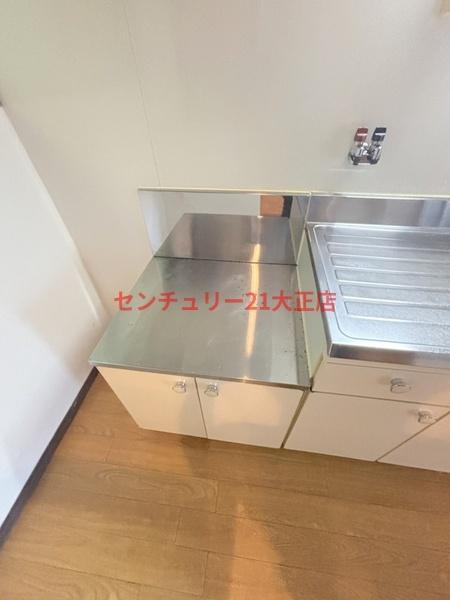 光信ビルのキッチン