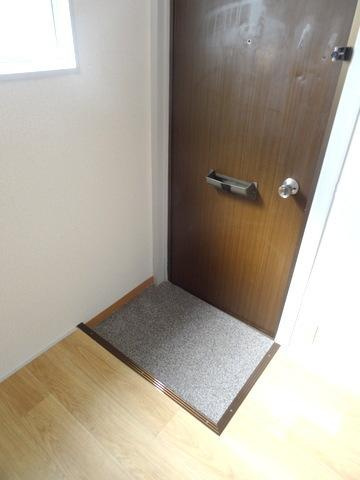 石川屋泉尾ビルのセキュリティ|★表玄関です★