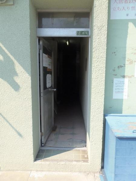 石川屋泉尾ビルのエントランス|★建物入口★