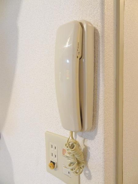 ヴァンコート三軒家東のセキュリティ|★インターホンあり★