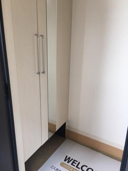 【玄関】
