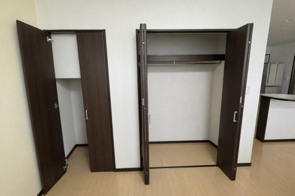 宮崎市神宮西１丁目の中古一戸建の収納|リビング収納