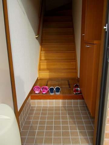パークヒルズの玄関|きれいな玄関です