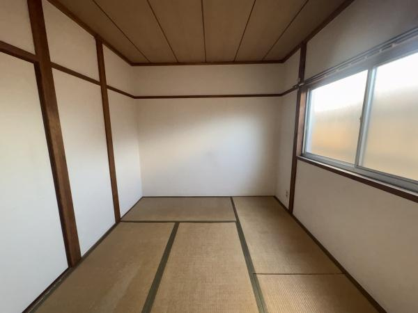 【寝室】