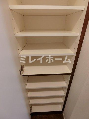 シェル上池台の玄関