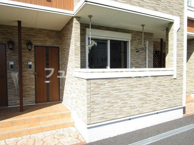 エスポワールのエントランス|清潔なエントランスです