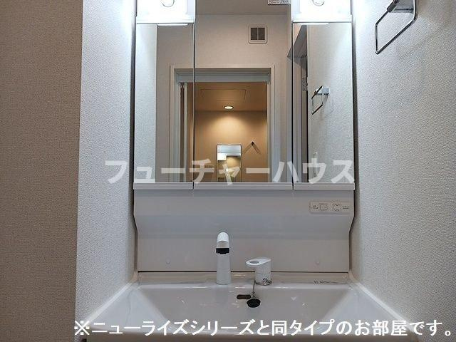 アルコ・イリスの洗面所|コンパクトで使いやすい洗面所