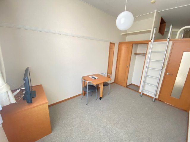 レオパレスパラディーゾの寝室