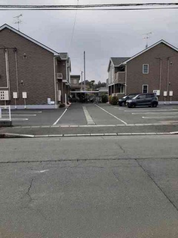コアロードＡの駐車場