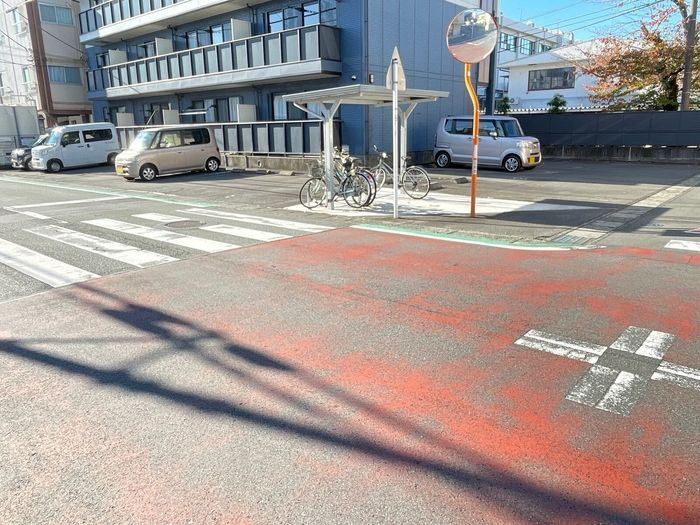 グランディオーレＳの駐車場