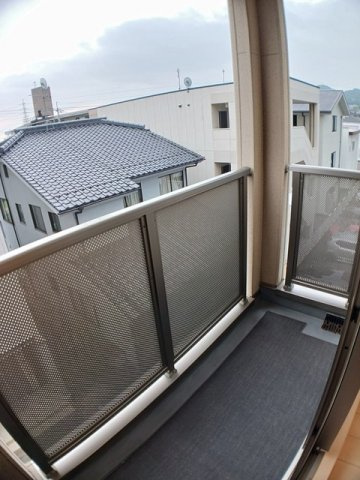 ジェントリー山本のバルコニー